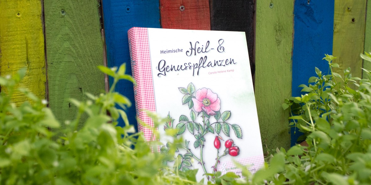 Heimische Heil- und Genusspflanzen. Das praxisnahe Nachschlagewerk von Caroline #bookchat